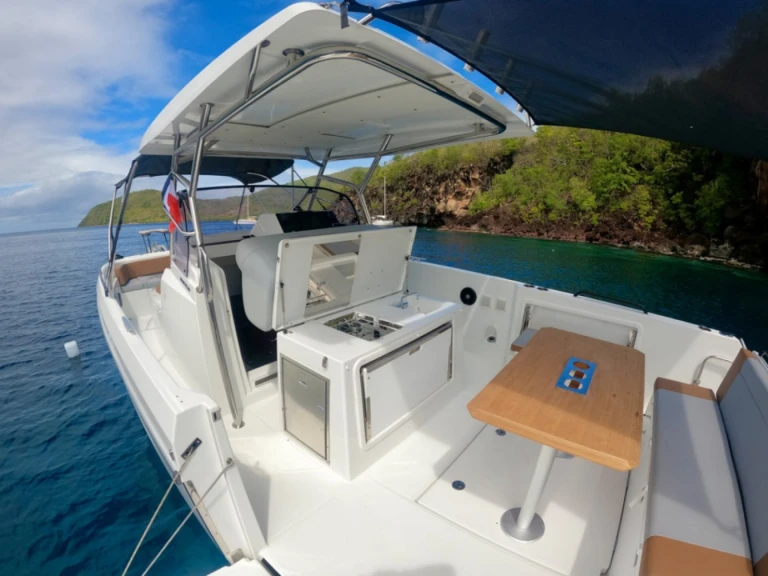 Boat rental Bénéteau Flyer 9 in Les Trois-Îlets on Samboat