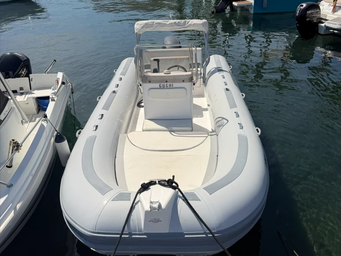 Yacht charter Le Lavandou cheap Tempest 630