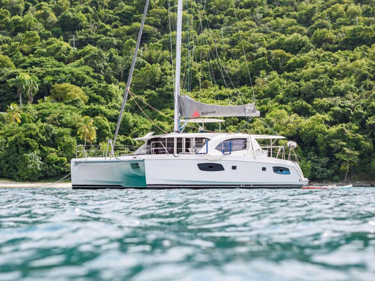 Rent a Leopard BLACKFISK Saint Thomas Island