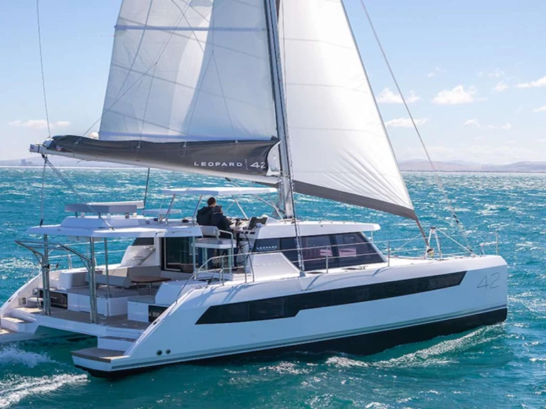 Luxury Yacht rental with or without captain Leopard Saint Thomas Island