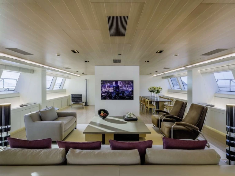Perini Navi BARACUDA VALLETTA charter bareboat or captained in  Athens