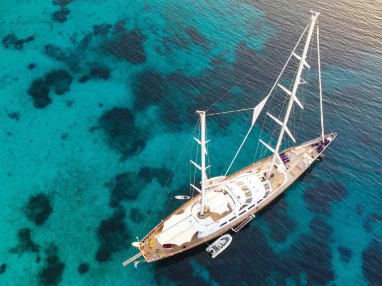 Boat rental Perini Navi Tamarita in Naples on Samboat
