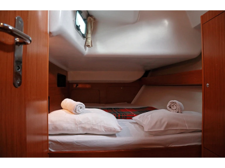 Yacht charter Préveza cheap Cyclades 43.4