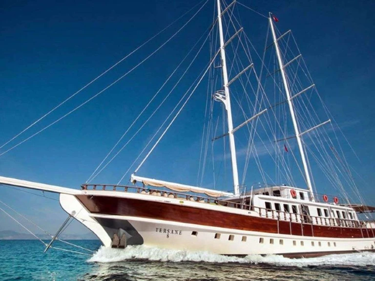 Luxury Yacht rental in Fethiye - Custom TERSANE 8