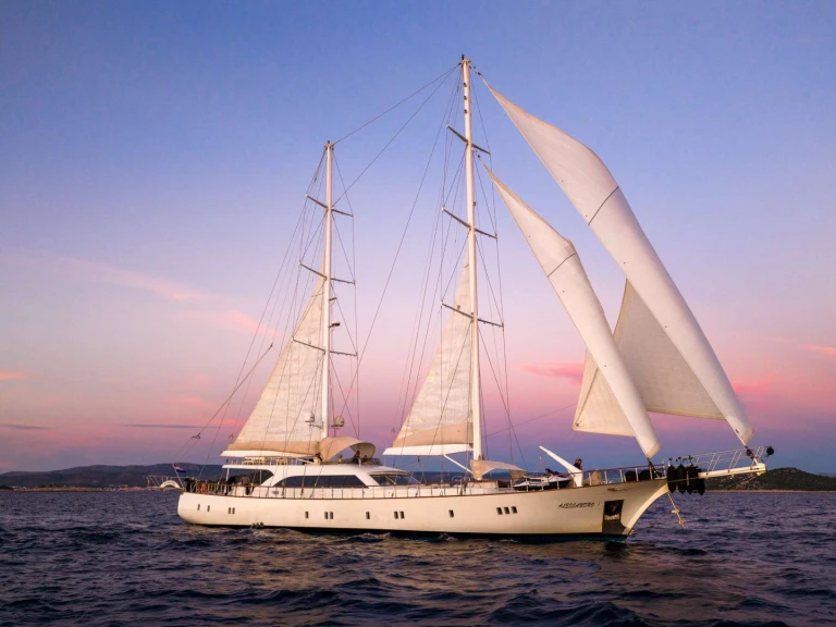 Boat rental Custom Alessandro I in Šibenik on Samboat
