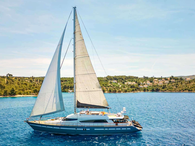 Yacht charter Split cheap SAN LIMI