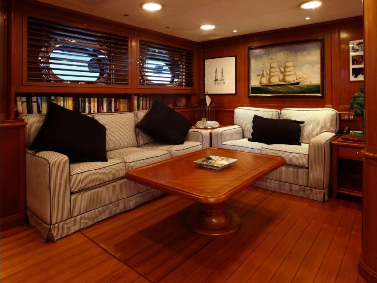 Luxury Yacht rental in Naples - Perini Navi HERITAGE M