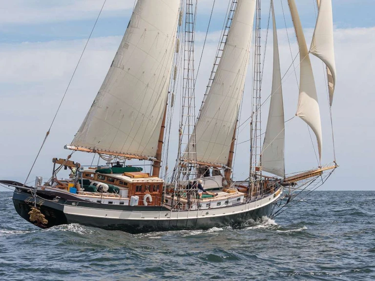 Boat rental Covey Island Boatworks TREE OF LIFE in Newport on Samboat