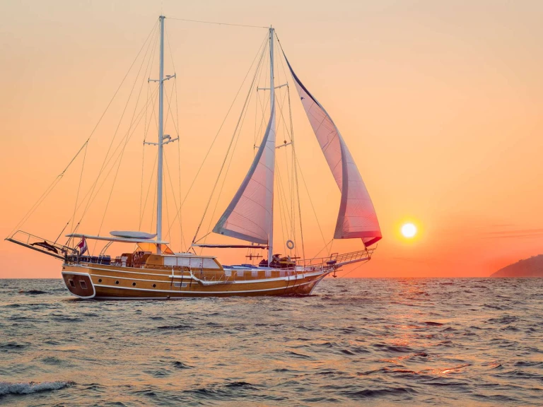 Yacht charter Croatia cheap Anđeo