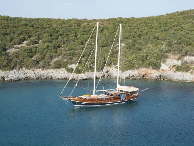 Luxury Yacht for rent Bodrum at the best price