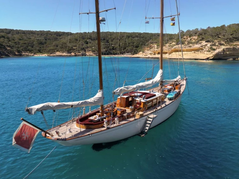Rent a Abeking & Rasmussen GAEL I French Riviera