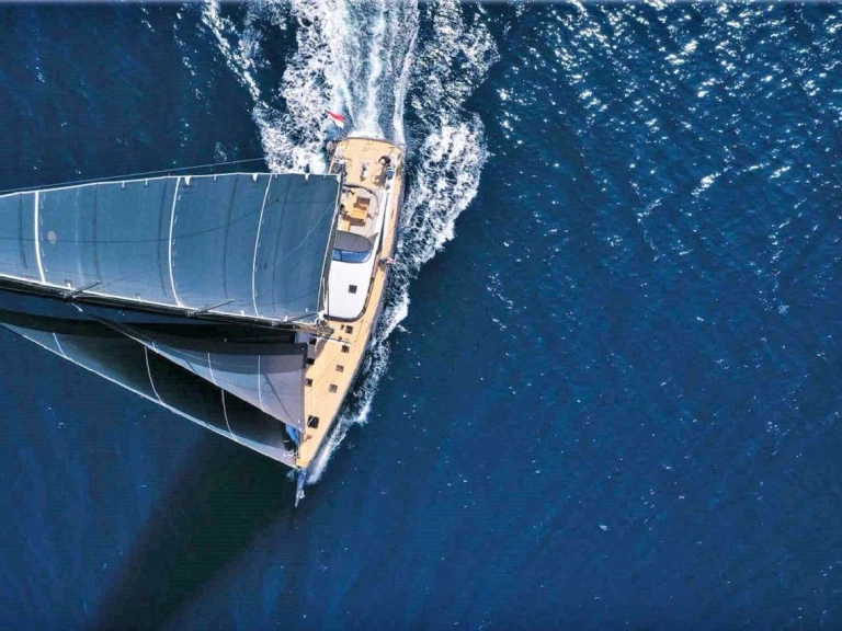 Sailboat for rent Corsica at the best price