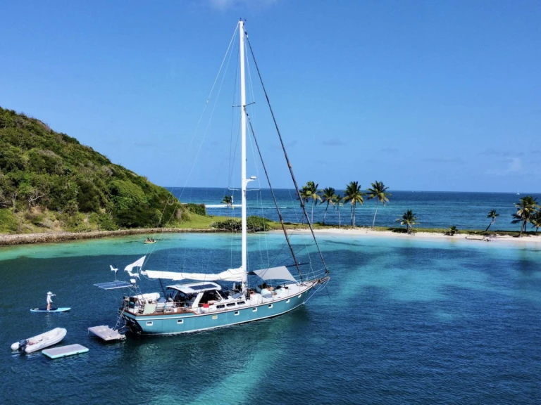Luxury Yacht rental with or without captain Wellington Newport