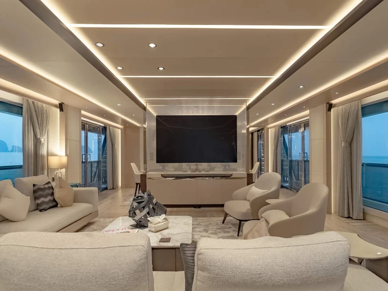Luxury Yacht for rent Ao Po at the best price