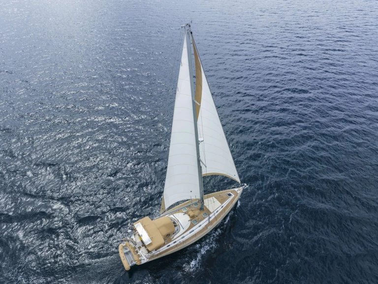 Luxury Yacht for rent Athens at the best price