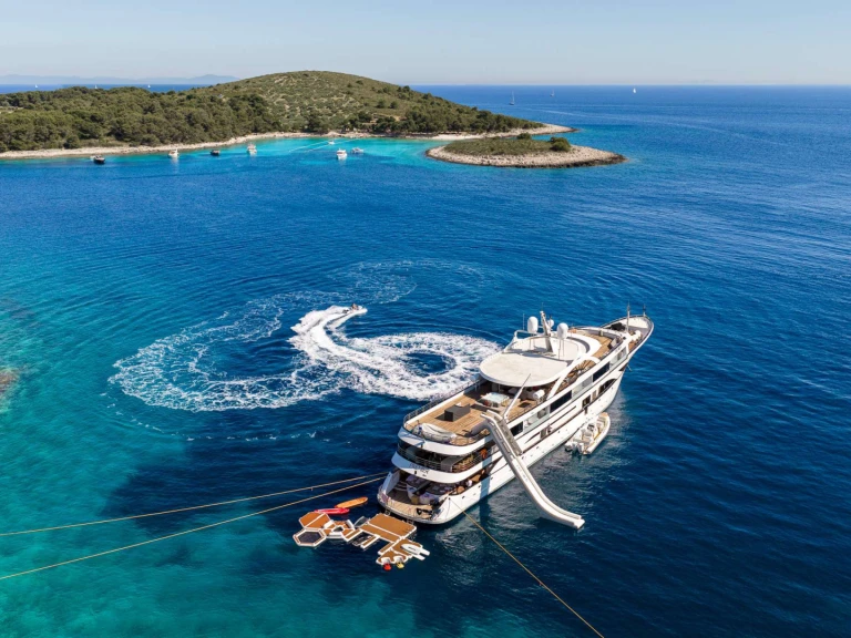 Yacht charter Split cheap Premier