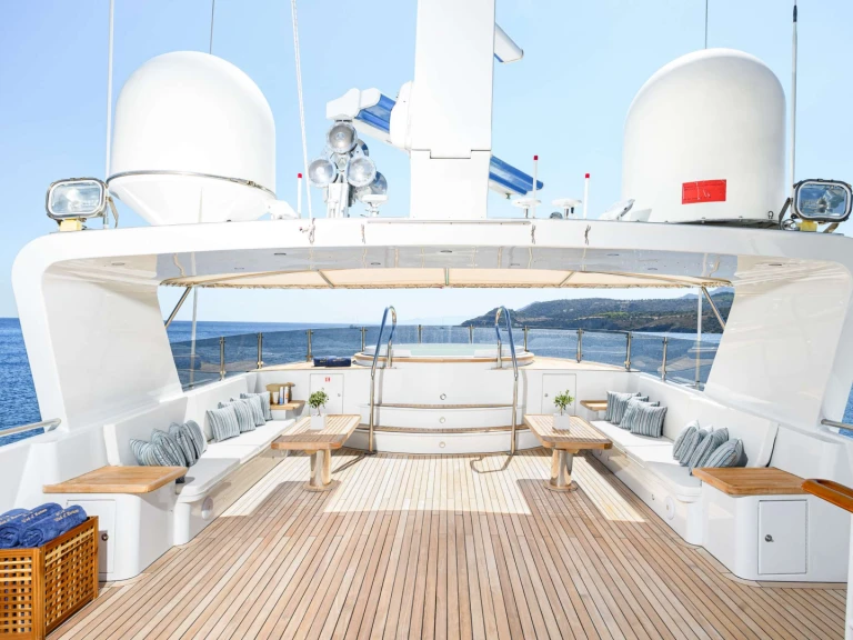 CRN Ancona WIND OF FORTUNE in Athens on SamBoat