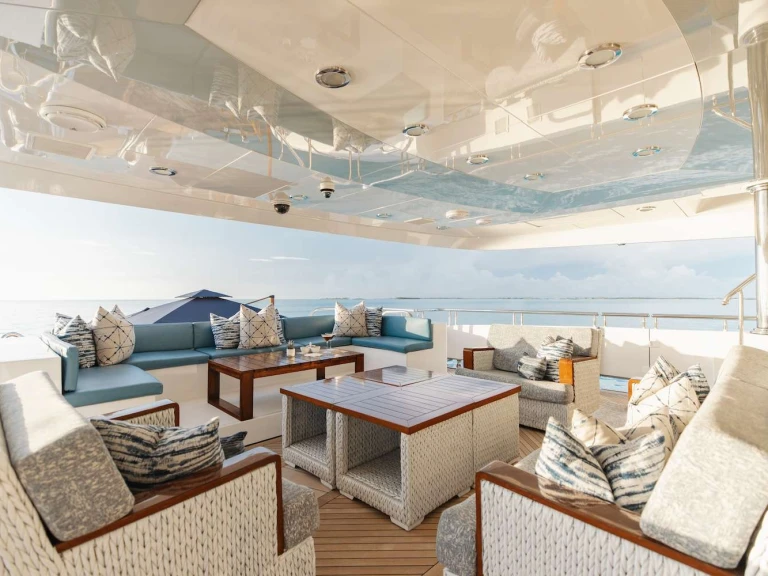 Boat rental Trinity TCB in Bahamas on Samboat
