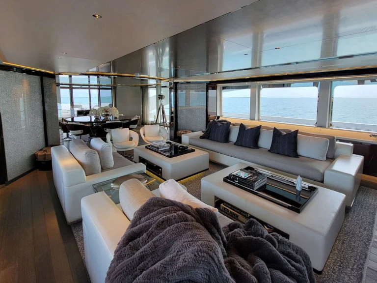 Heesen KNIGHT in Nassau on SamBoat