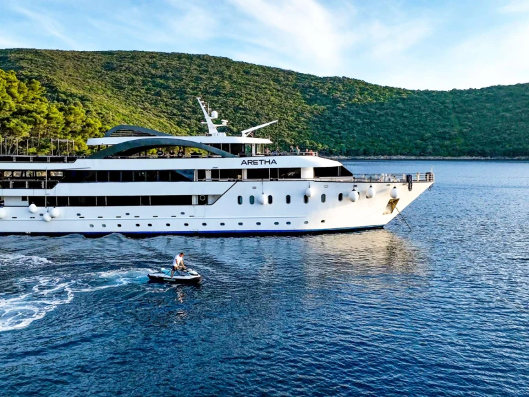 Luxury Yacht rental in Split -  ARETHA