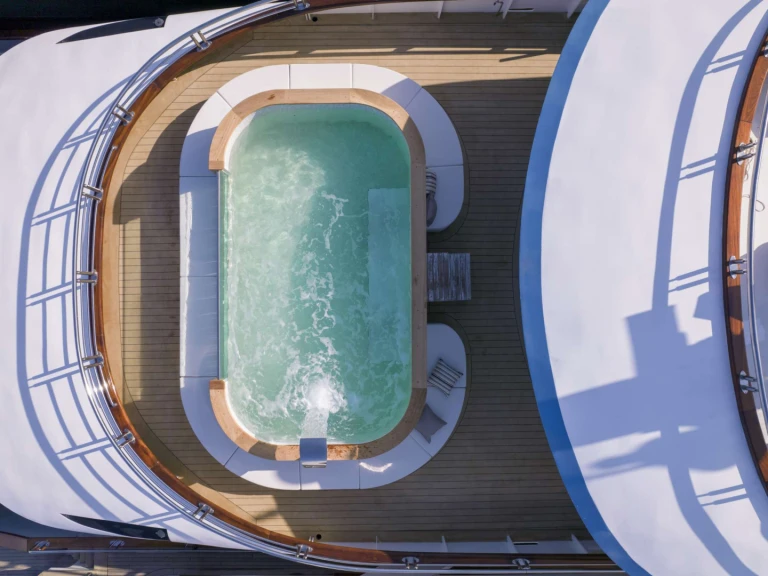 Luxury Yacht rental in Split - Custom Freedom
