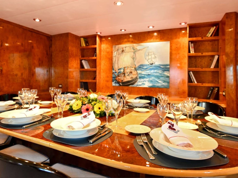 Yacht charter Athens cheap SOMETHING COOL
