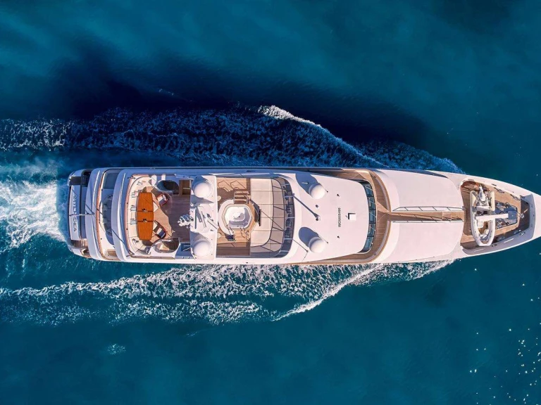 Luxury Yacht for rent Athens at the best price