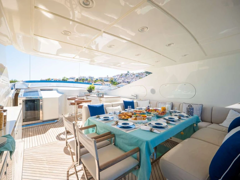 Luxury Yacht rental in Athens - ISA, RODRIGUEZ GROUP ITALY LIBERDADE
