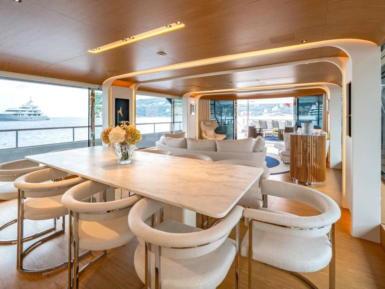 Luxury Yacht rental with or without captain Benetti Monaco