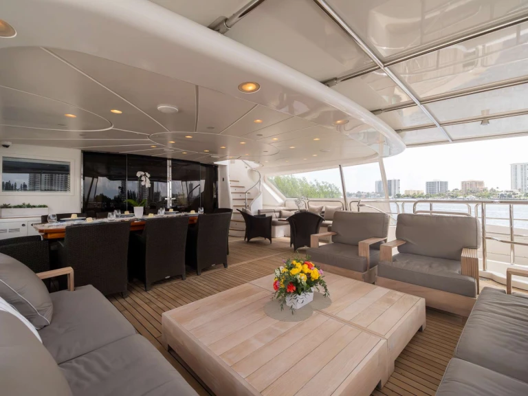 Luxury Yacht rental in Fort Lauderdale - Benetti ARTHUR'S WAY 