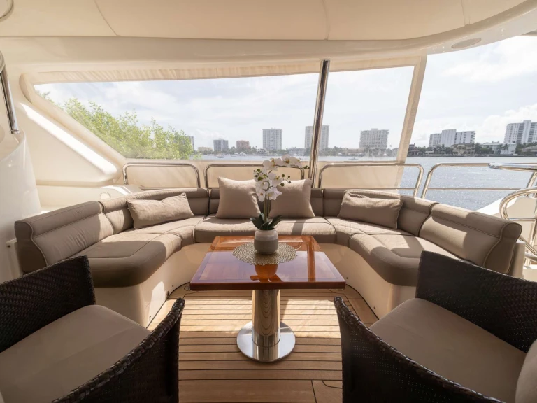 Boat rental Benetti ARTHUR'S WAY  in Fort Lauderdale on Samboat