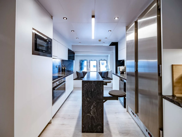 Luxury Yacht rental with or without captain Tecnomar Athens