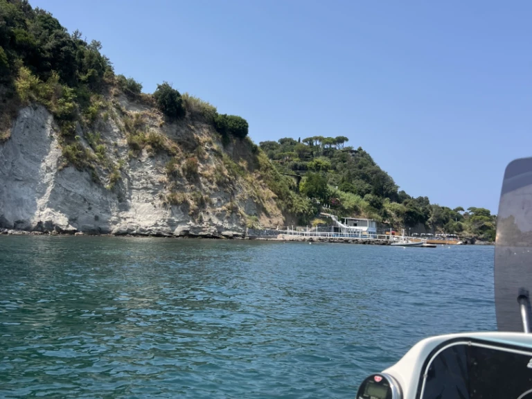 Boat rental Bavaria BMB 34 in Bacoli on Samboat