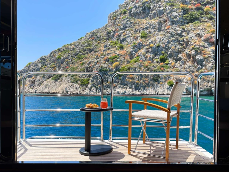 Yacht charter Athens cheap GEORGE P