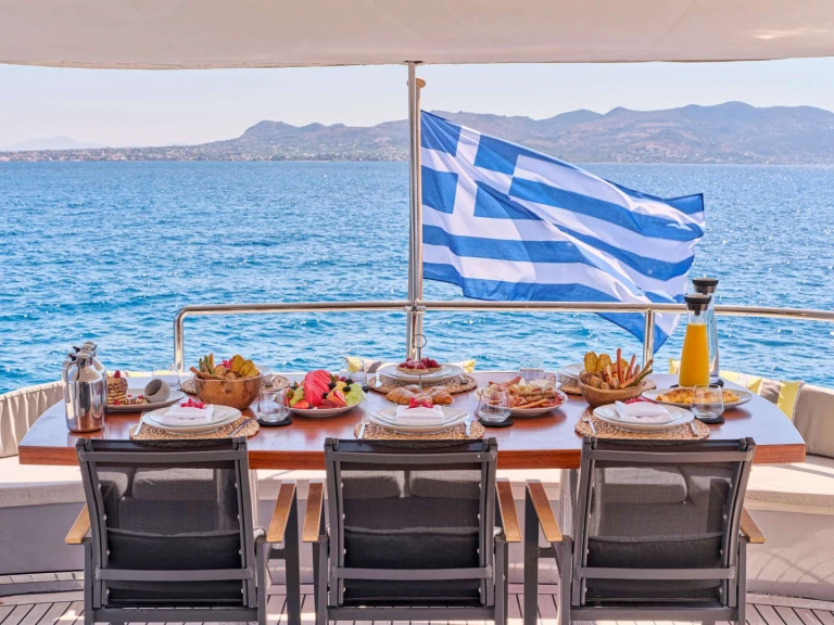 Boat rental Mondomarine SANJANA in Athens on Samboat