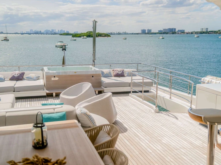 Bareboat Rental Luxury Yacht Azimut with a boat licence