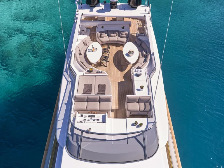 Luxury Yacht rental with or without captain Cantieri di Pisa, Italy Athens