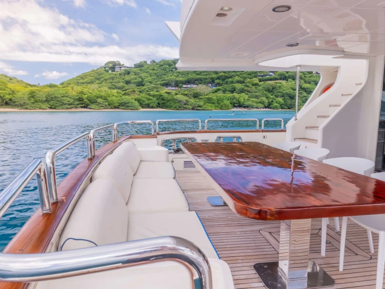 Bareboat Rental Luxury Yacht Azimut with a boat licence