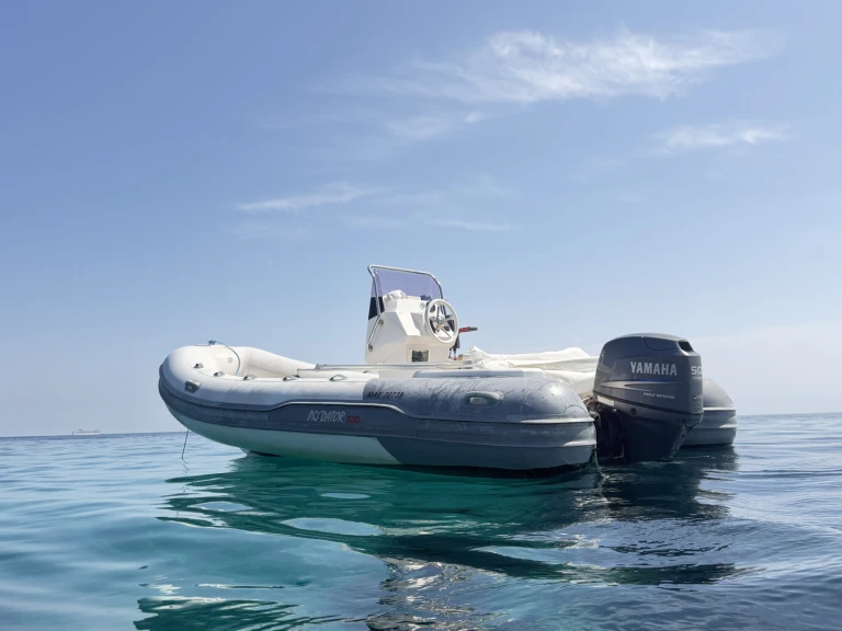 Boat rental Italboats Predator 500 in Martigues on Samboat