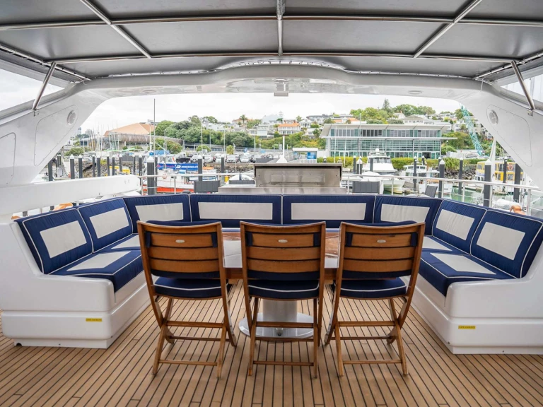 Yacht charter Auckland cheap LIBERTE