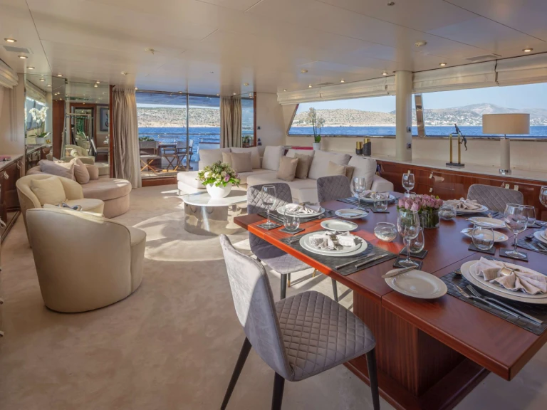 Luxury Yacht rental with or without captain San Lorenzo Athens