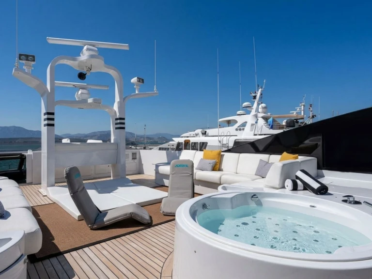 Bareboat Rental Luxury Yacht Cantieri di Pisa, Italy with a boat licence