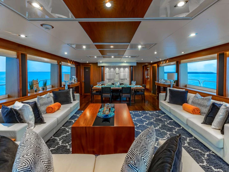 Bareboat Rental Luxury Yacht Sunseeker with a boat licence