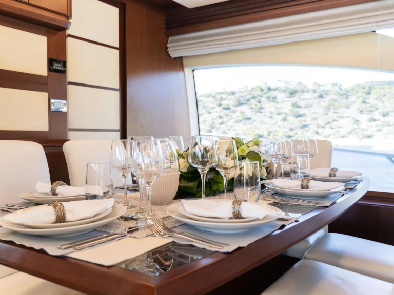 Luxury Yacht rental with or without captain Azimut Athens