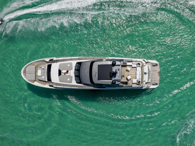 Luxury Yacht rental in Miami - San Lorenzo GATSBY