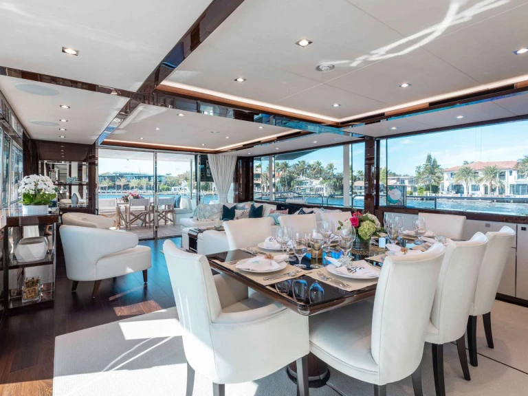 Boat rental Sunseeker Mirracle in Fort Lauderdale on Samboat
