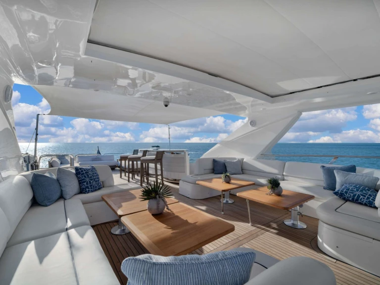 Boat rental Princess, UK Current $ea in Bahamas on Samboat