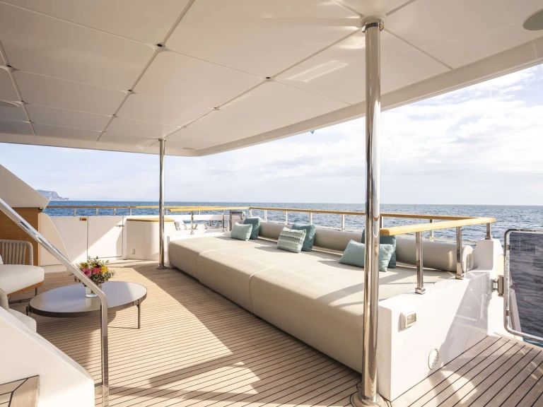 Luxury Yacht for rent Nice at the best price