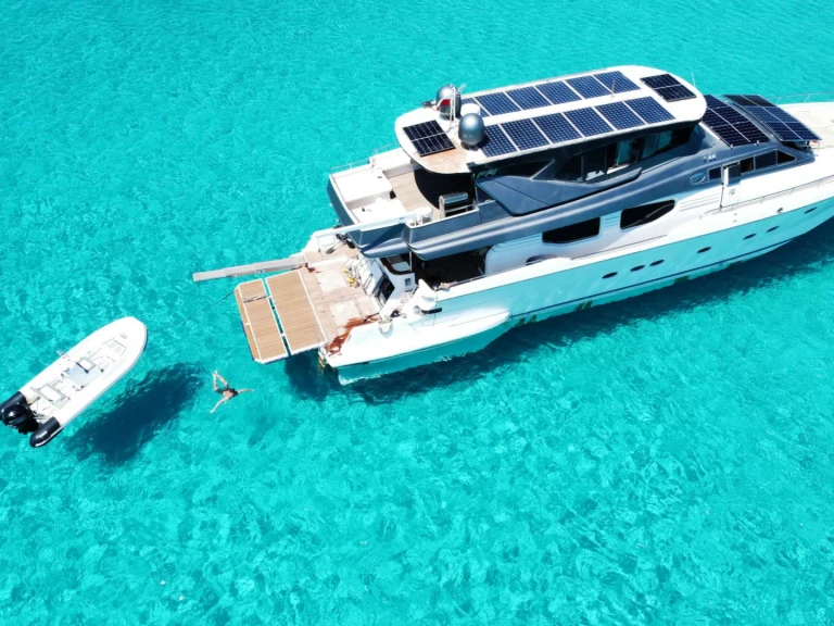 Bareboat Rental Luxury Yacht Posillipo technema  with a boat licence