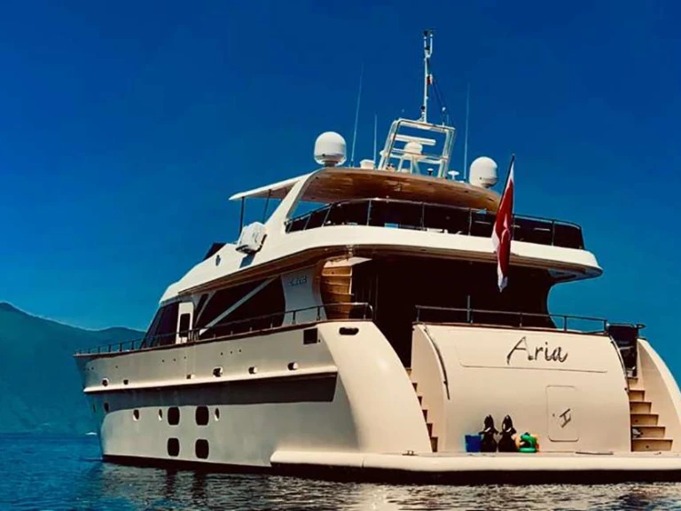 Luxury Yacht for rent Amalfi at the best price